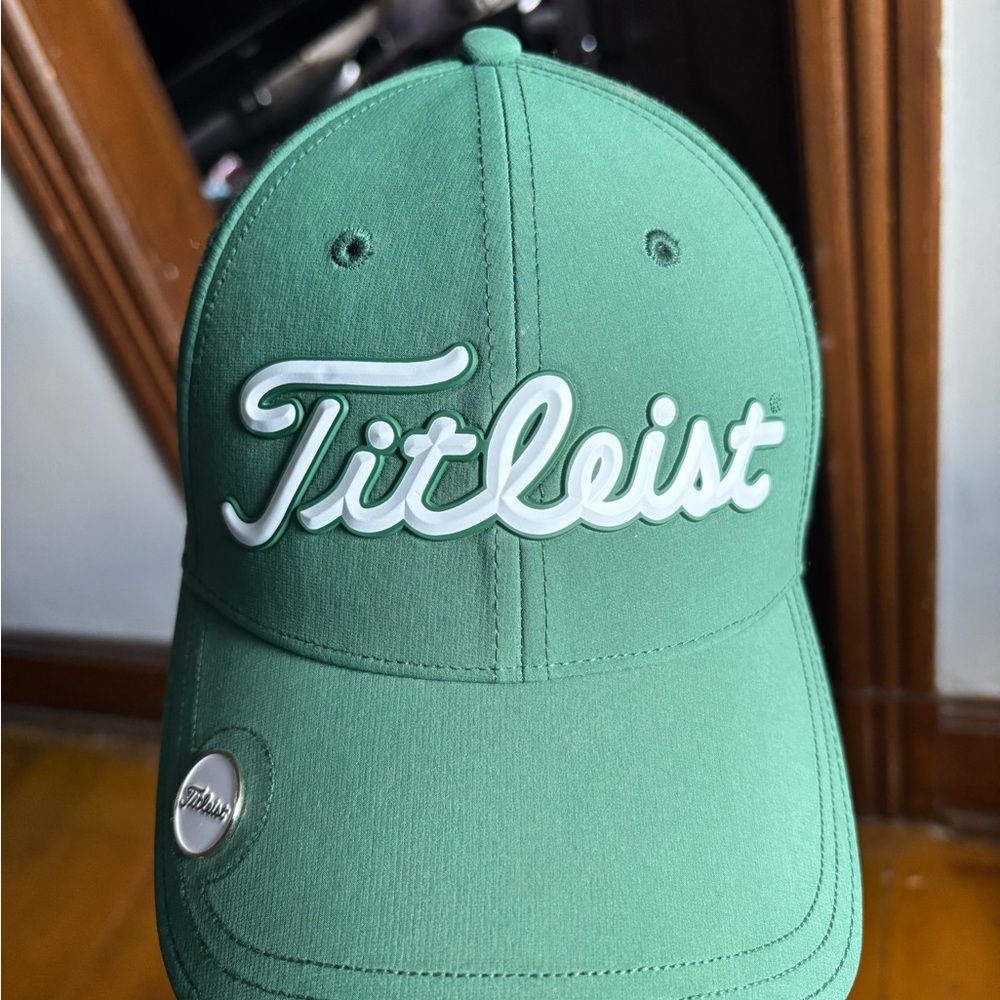 Titleist Golf Cap with Ball Marker
